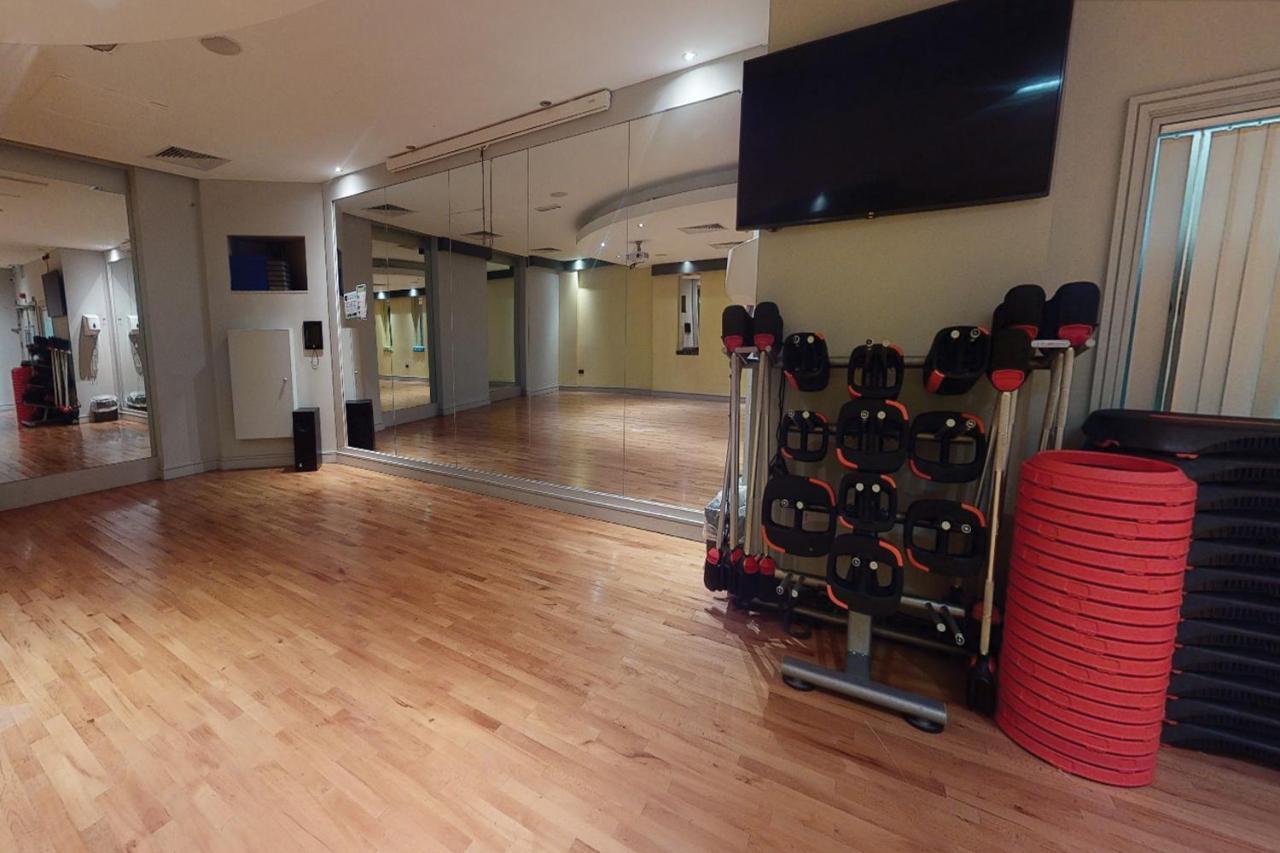 วิลเลจ โฮเทล เบอร์มิงแฮม วอลซอลล์ Hotel ภายนอก รูปภาพ