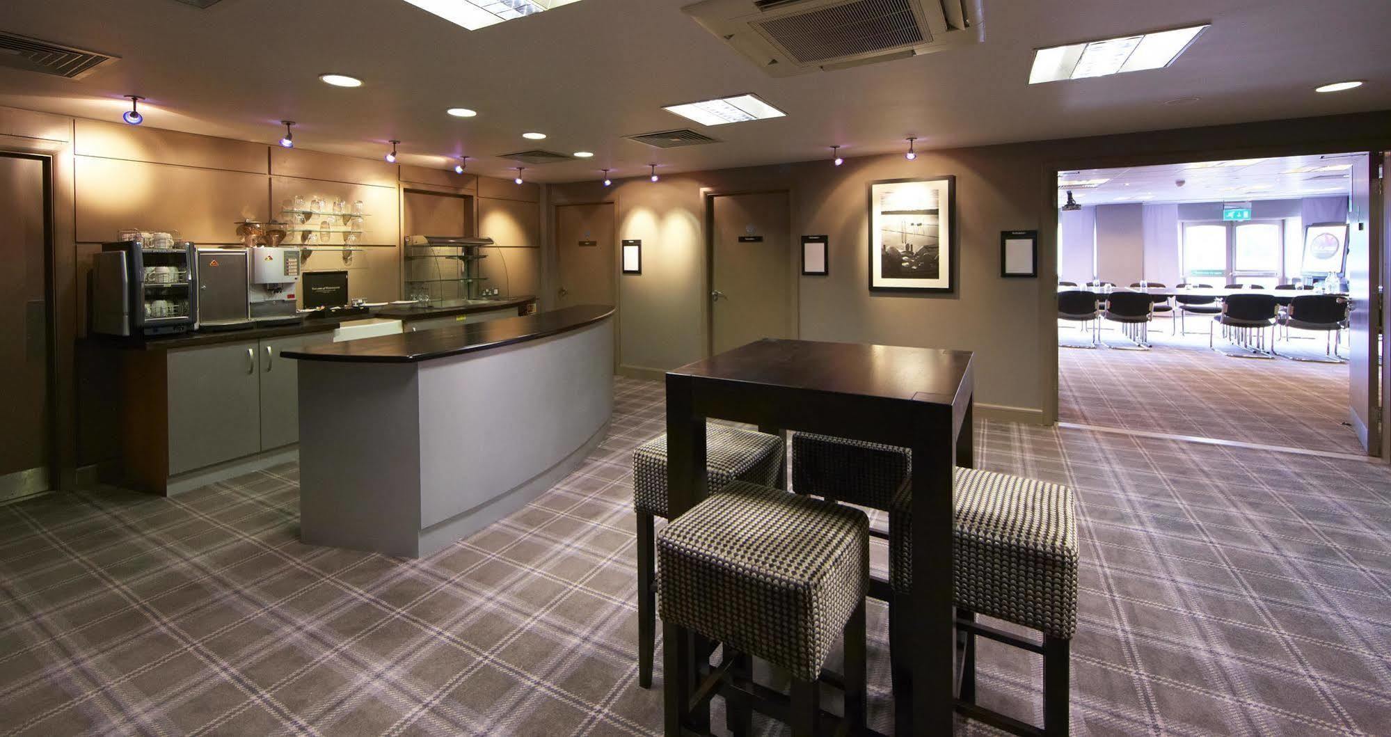 วิลเลจ โฮเทล เบอร์มิงแฮม วอลซอลล์ Hotel ภายนอก รูปภาพ